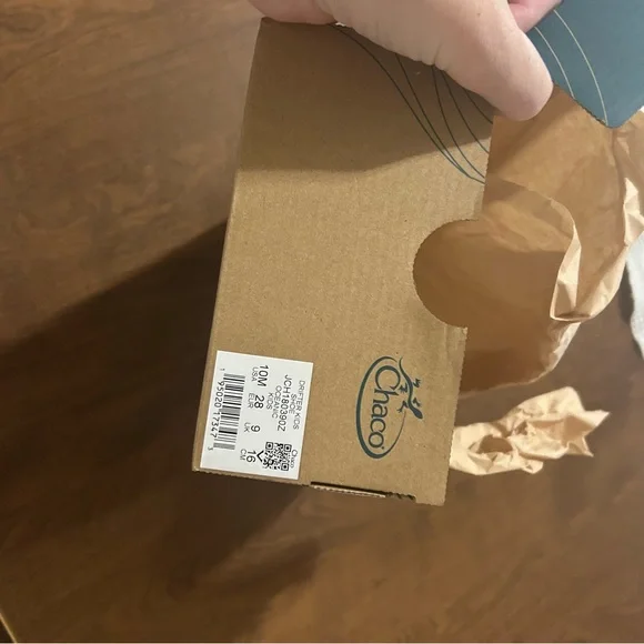 Chaco Kids 10M  NWT - Picture 5 of 5